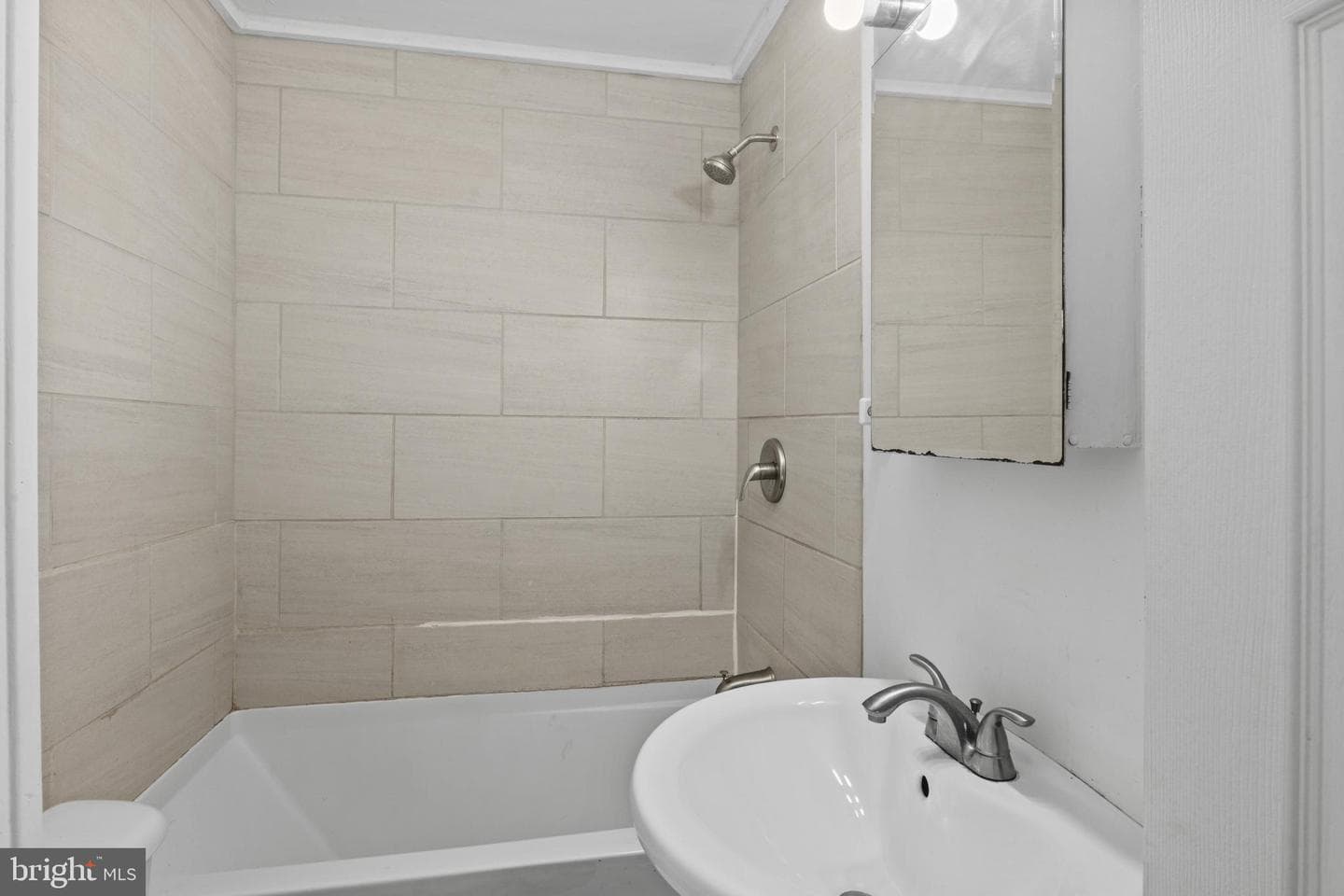 728 Jackson Street photo 15