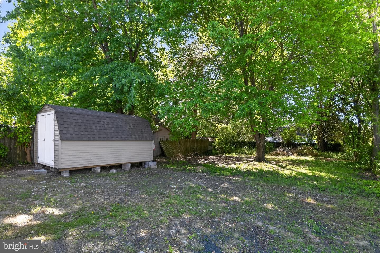 10 W East Street photo 29