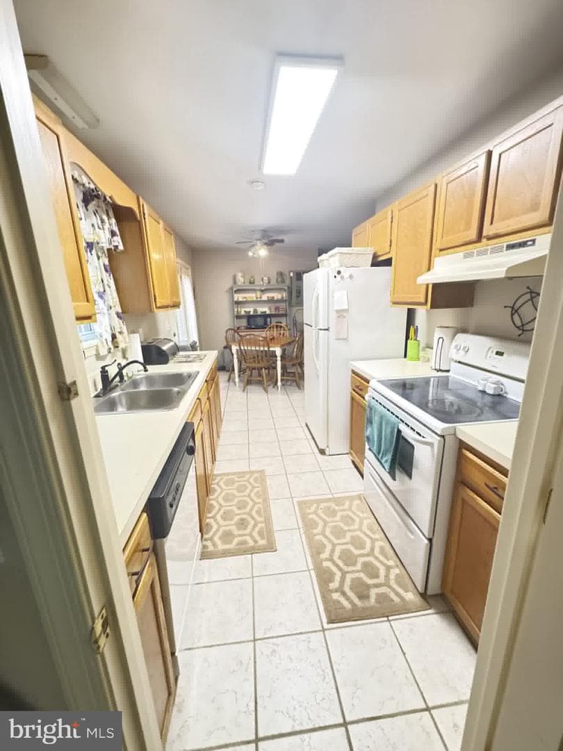 125 Shamrock Drive photo 9