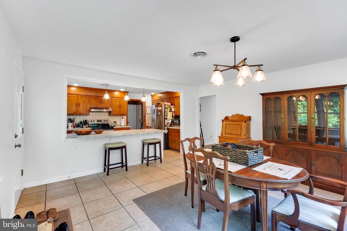 4940 Cardinal Drive photo 10