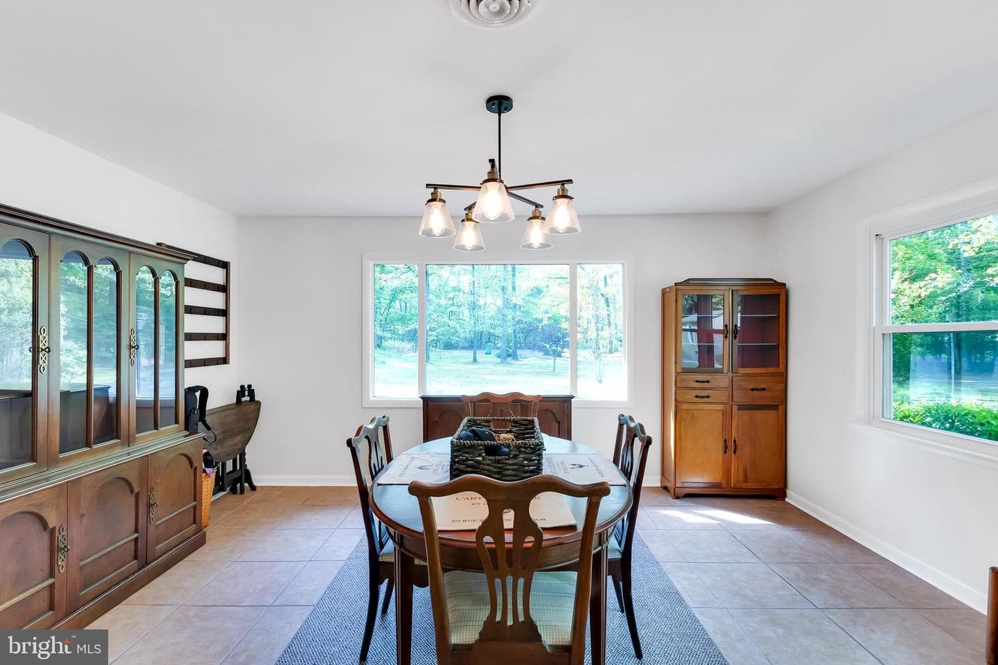 4940 Cardinal Drive photo 9