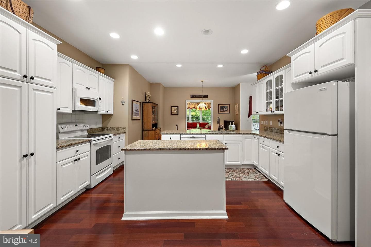 509 Dogwood Drive photo 24