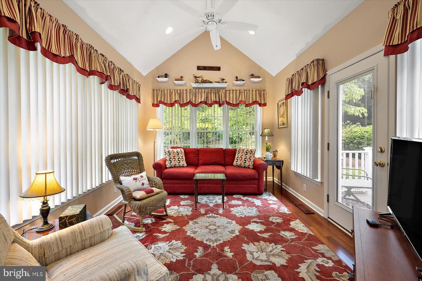 509 Dogwood Drive photo 33