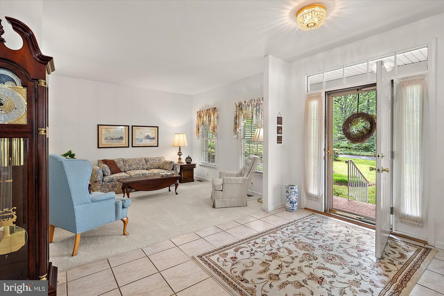 509 Dogwood Drive photo 4