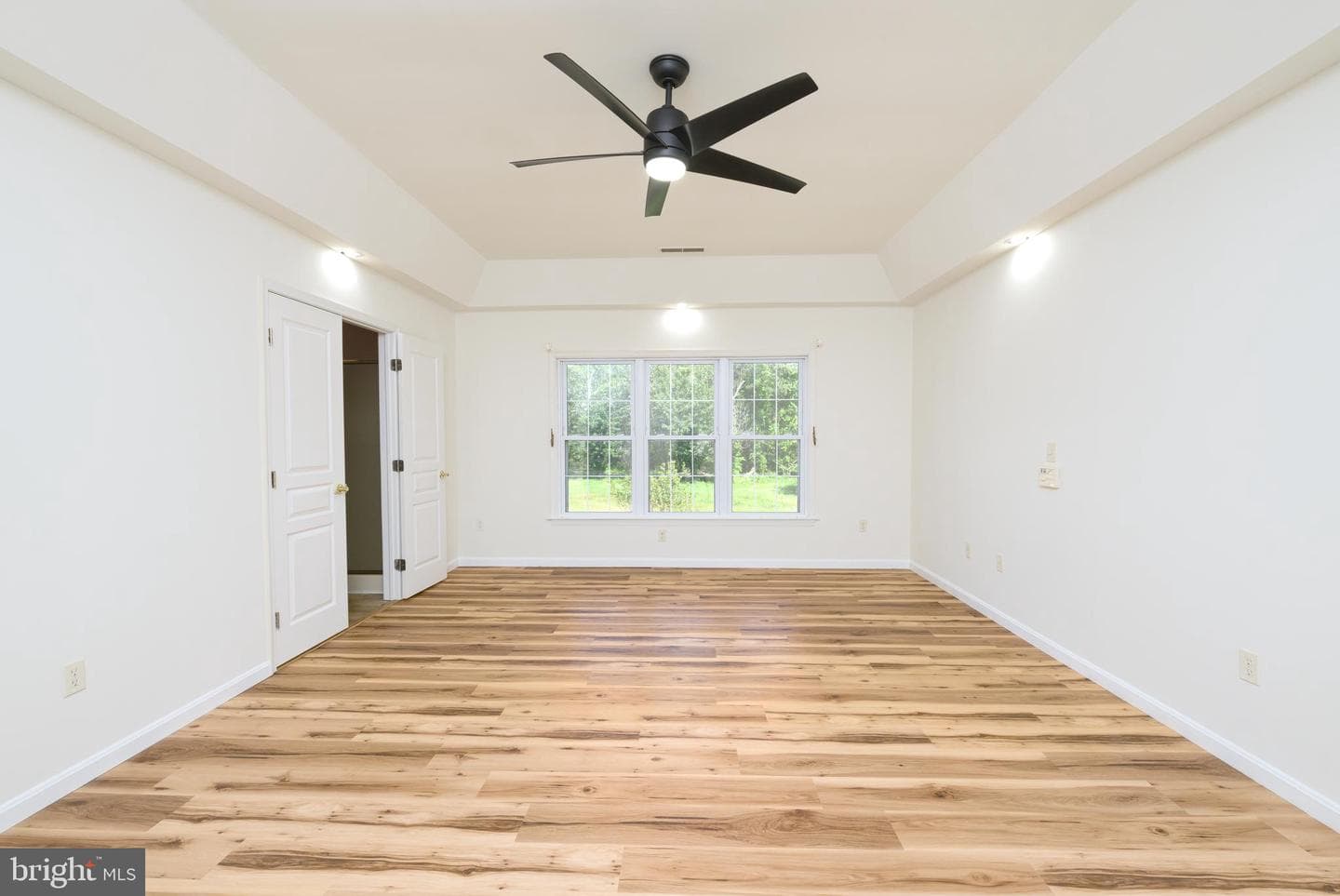 6957 Amber Fields Court photo 23