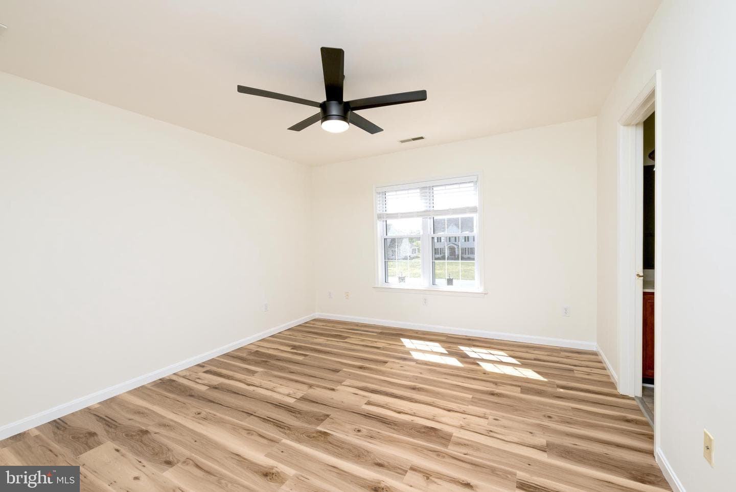 6957 Amber Fields Court photo 29