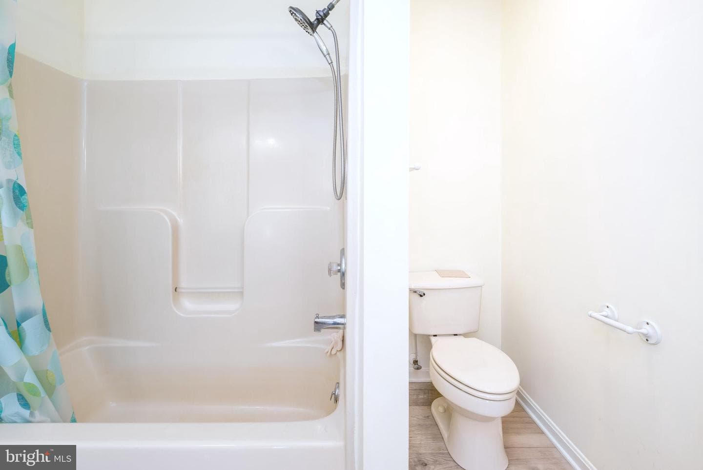 6957 Amber Fields Court photo 32