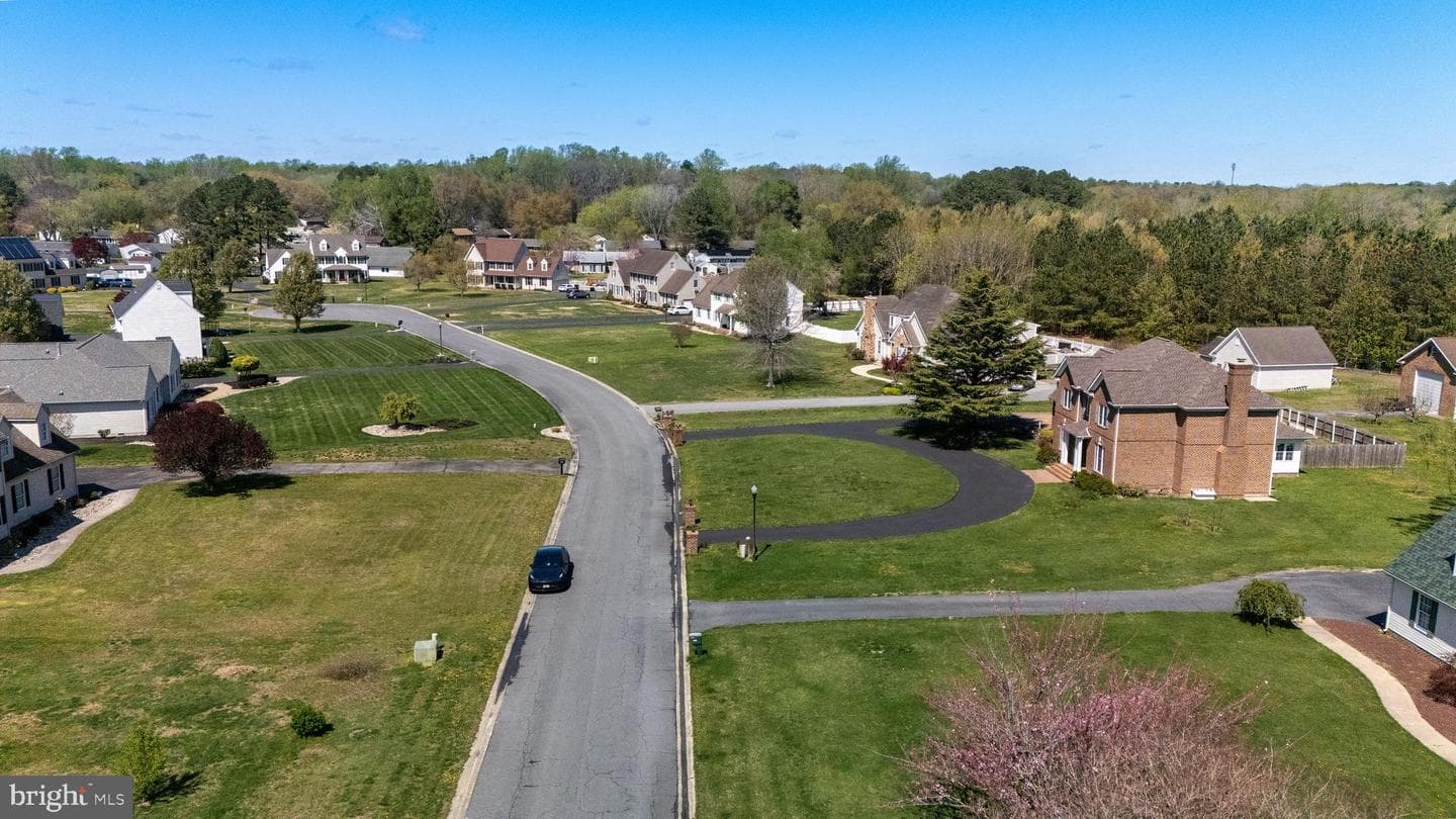 6957 Amber Fields Court photo 55