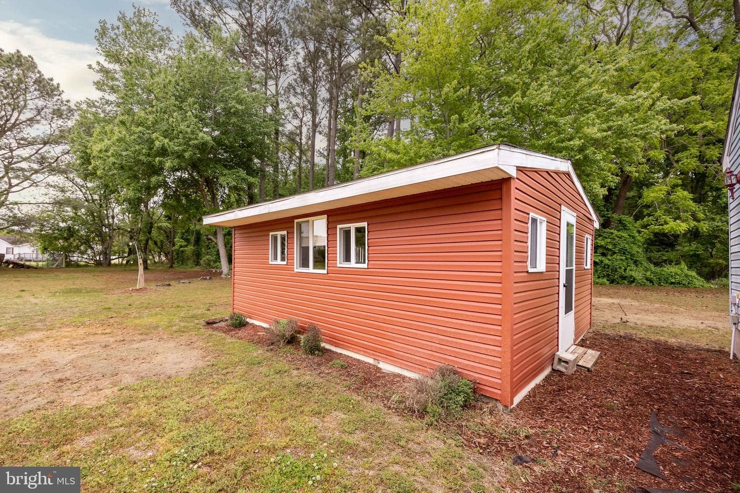 619 Wellington Circle photo 38