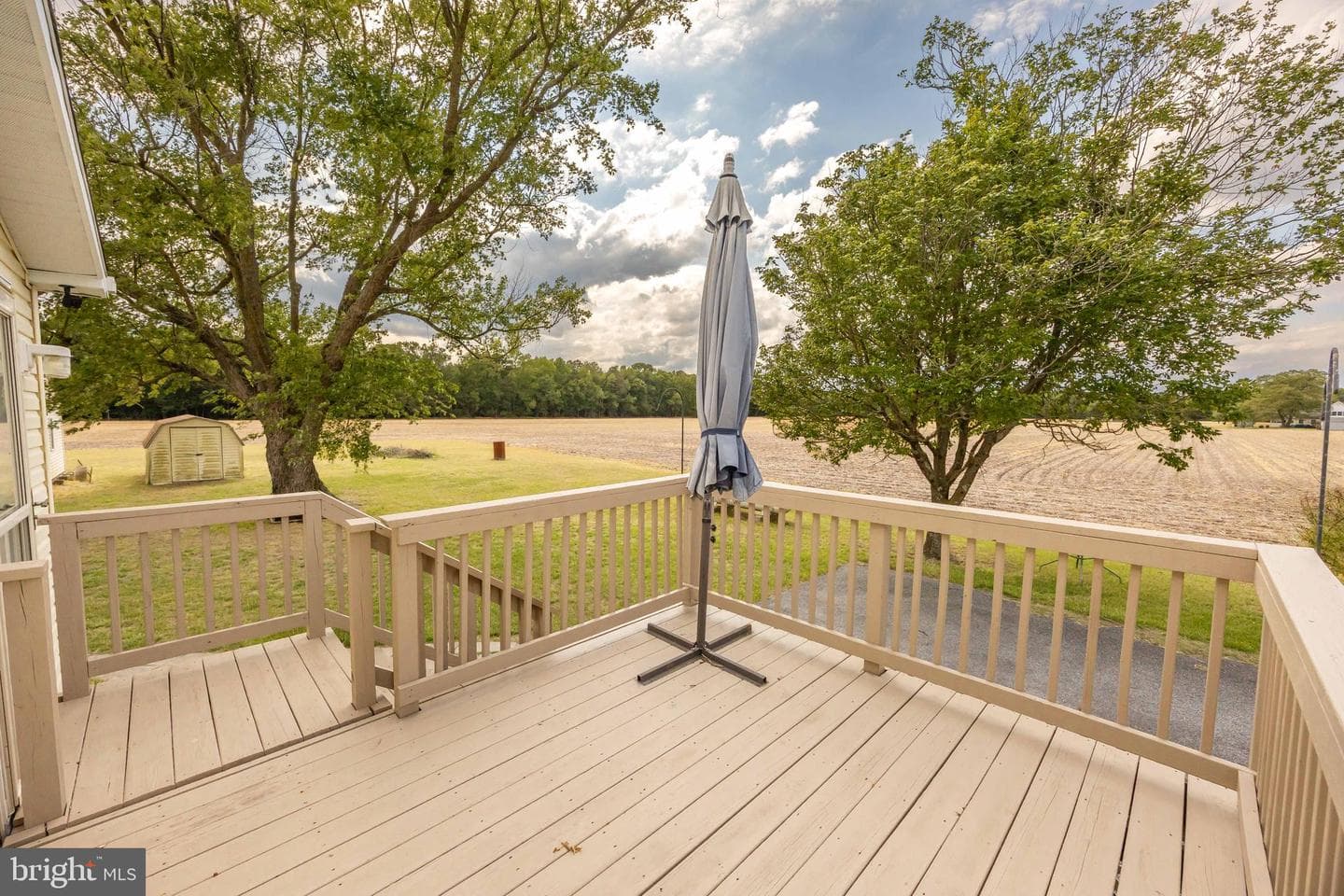 4258 Smith Road photo 8
