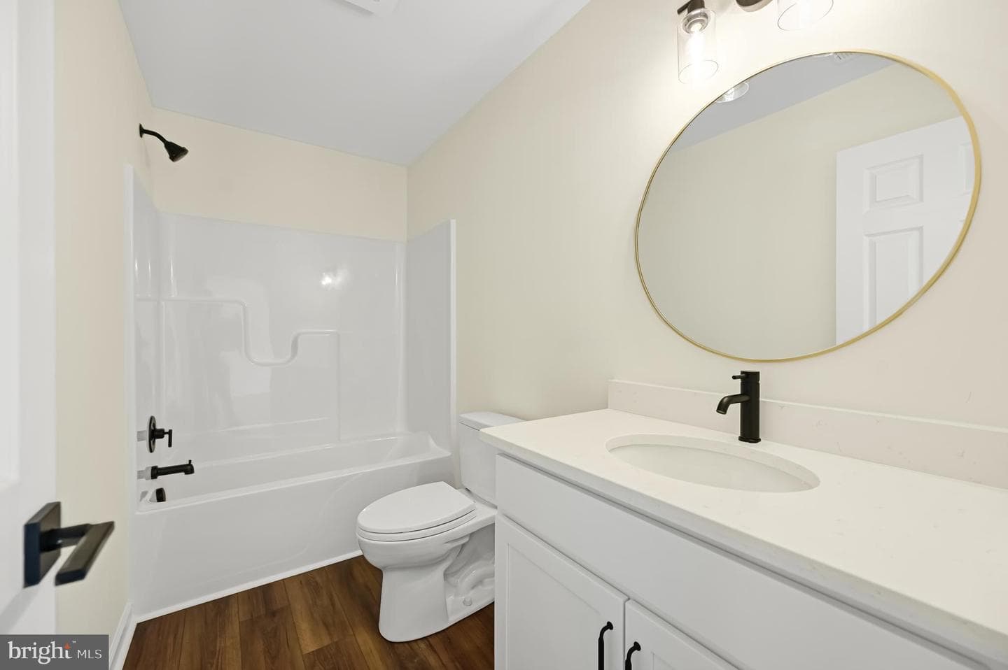127 Holly Hill Court photo 11