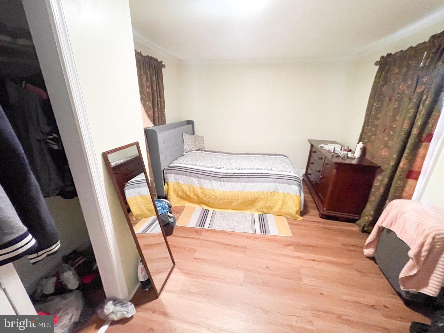 801 N Division photo 29