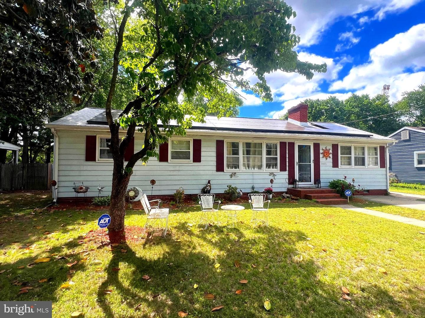 1405 Westchester Street photo 4