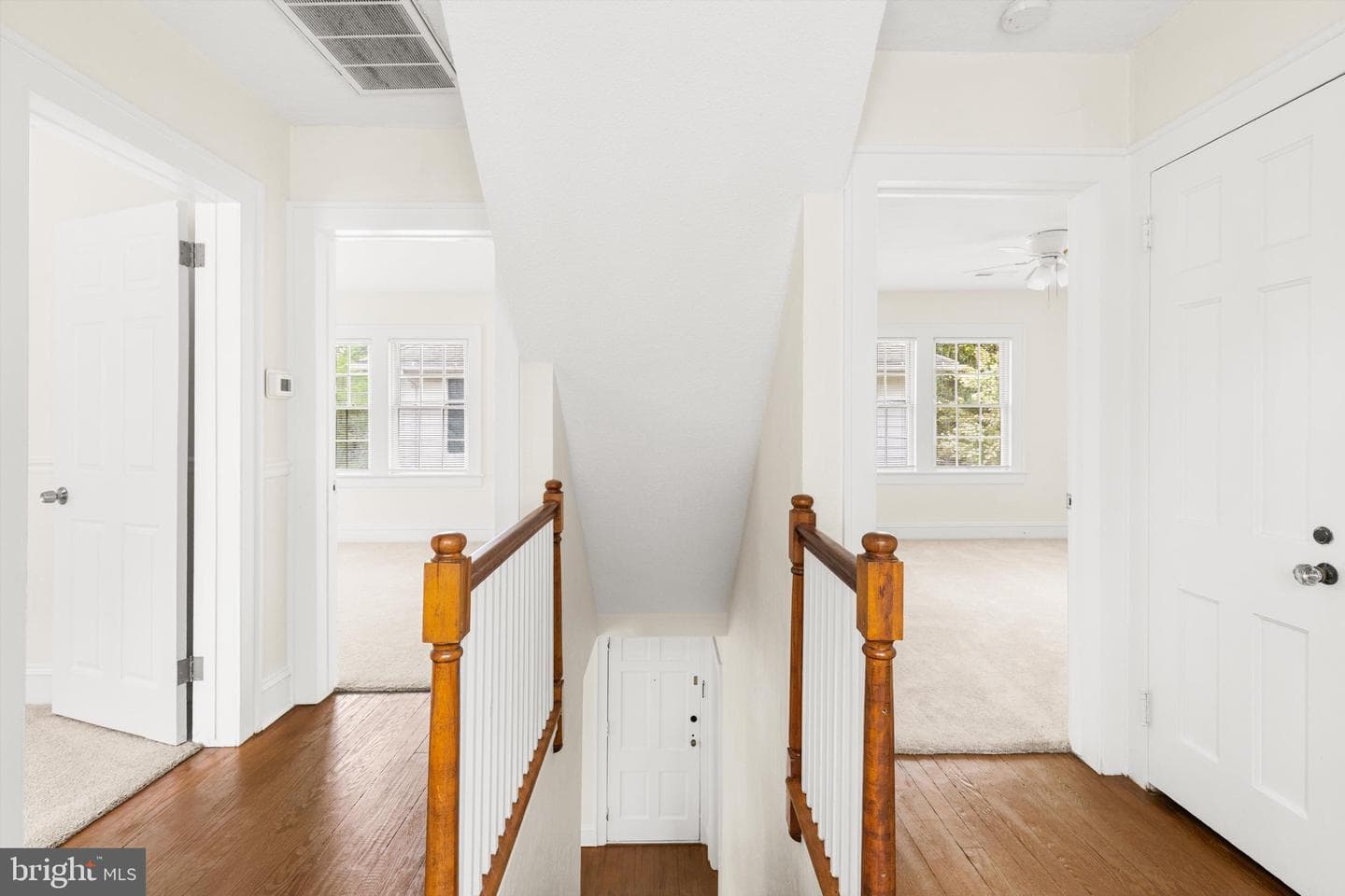 307 New York Avenue photo 16