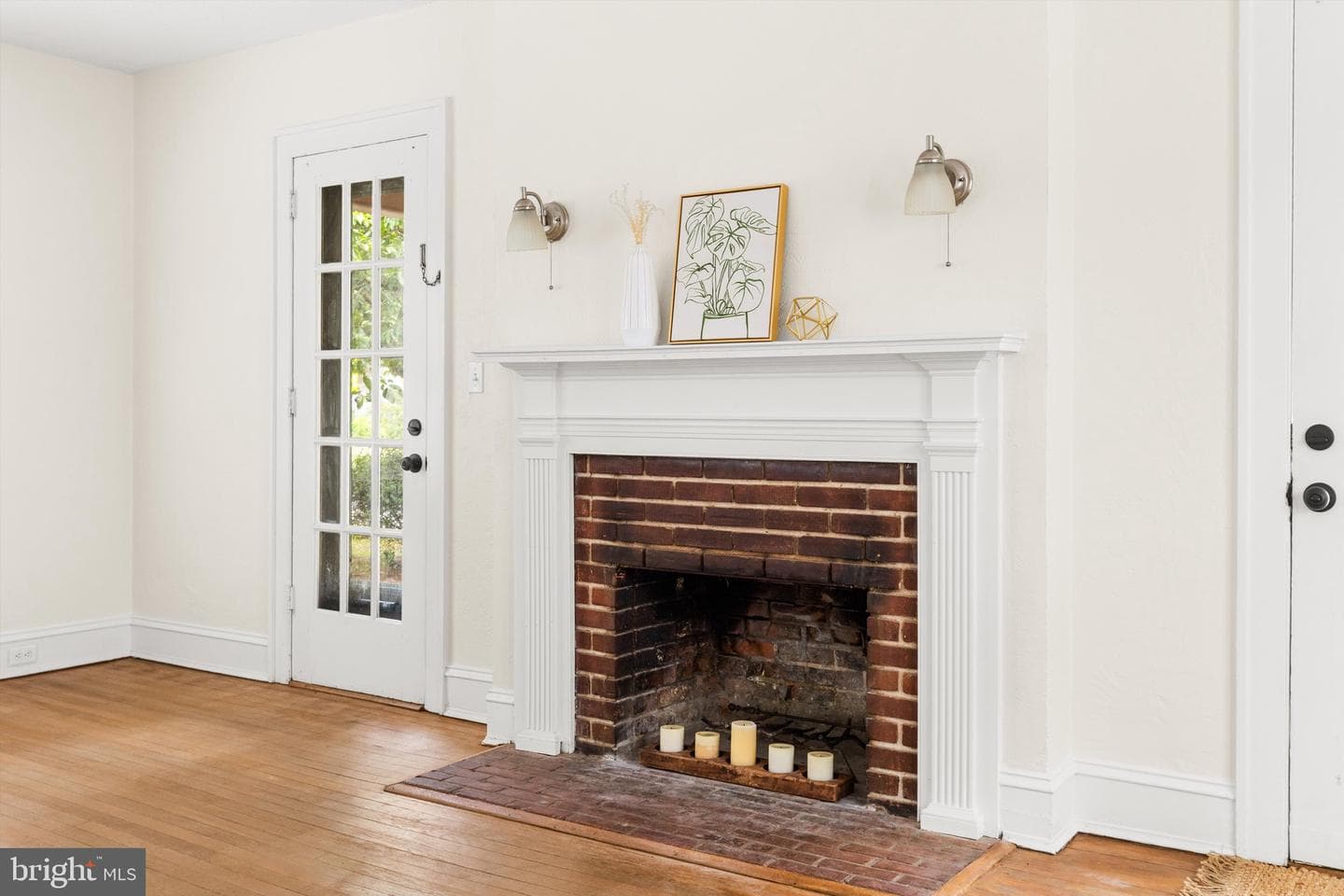 307 New York Avenue photo 9