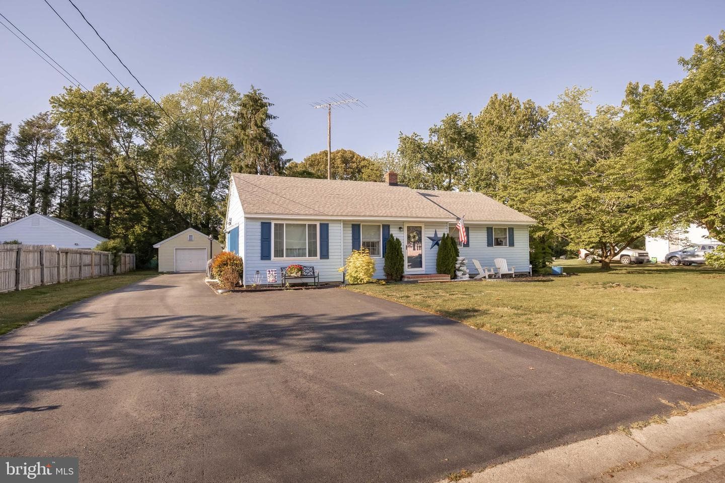 123 Francis Drive photo 5