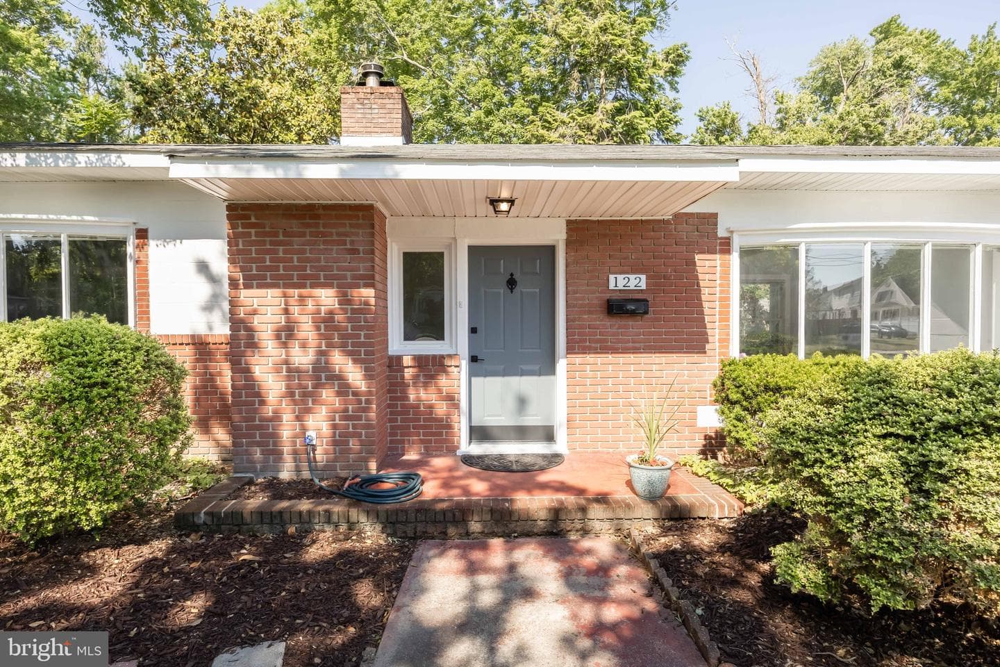 122 Priscilla Street photo 6