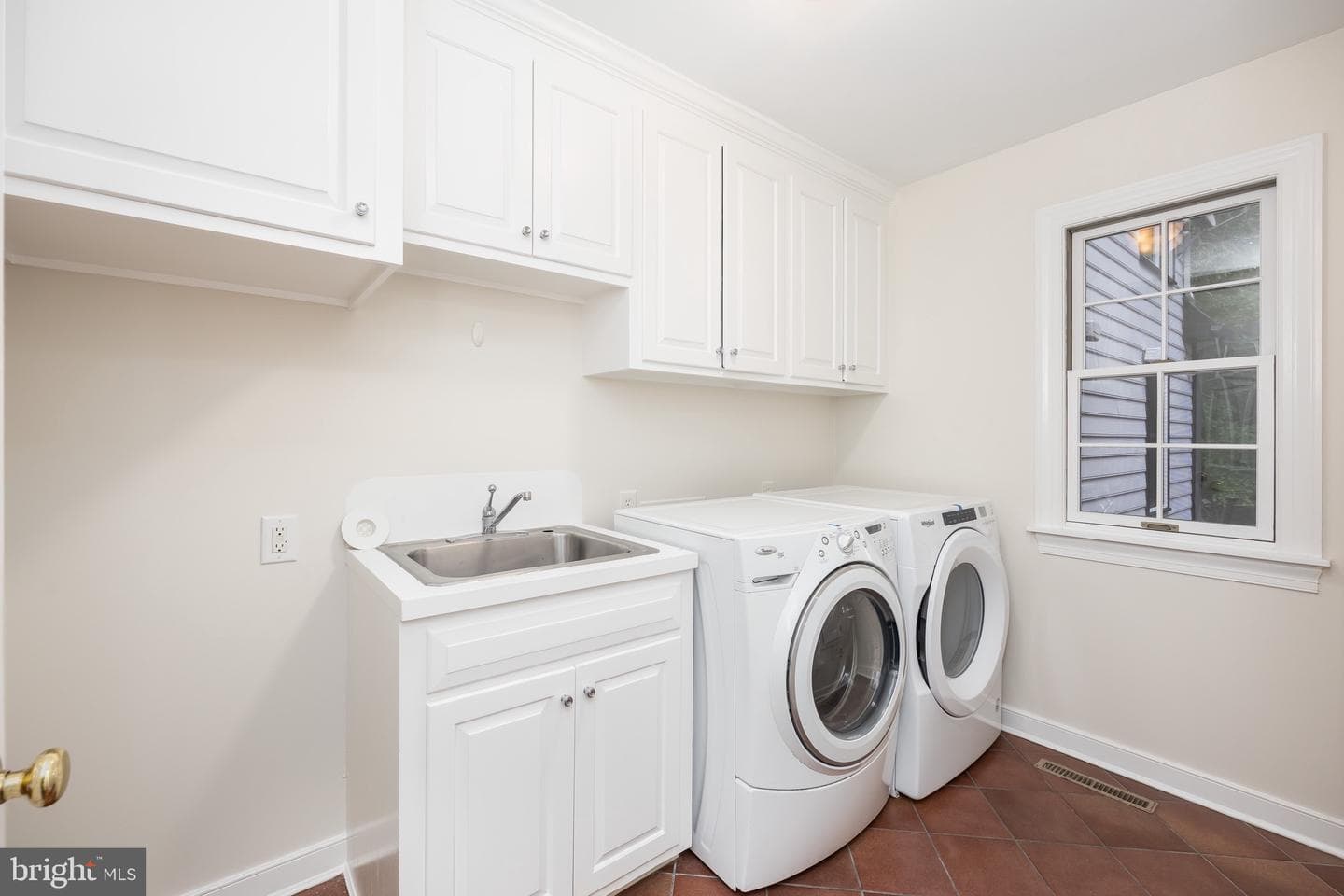 30611 Foxchase Drive photo 34