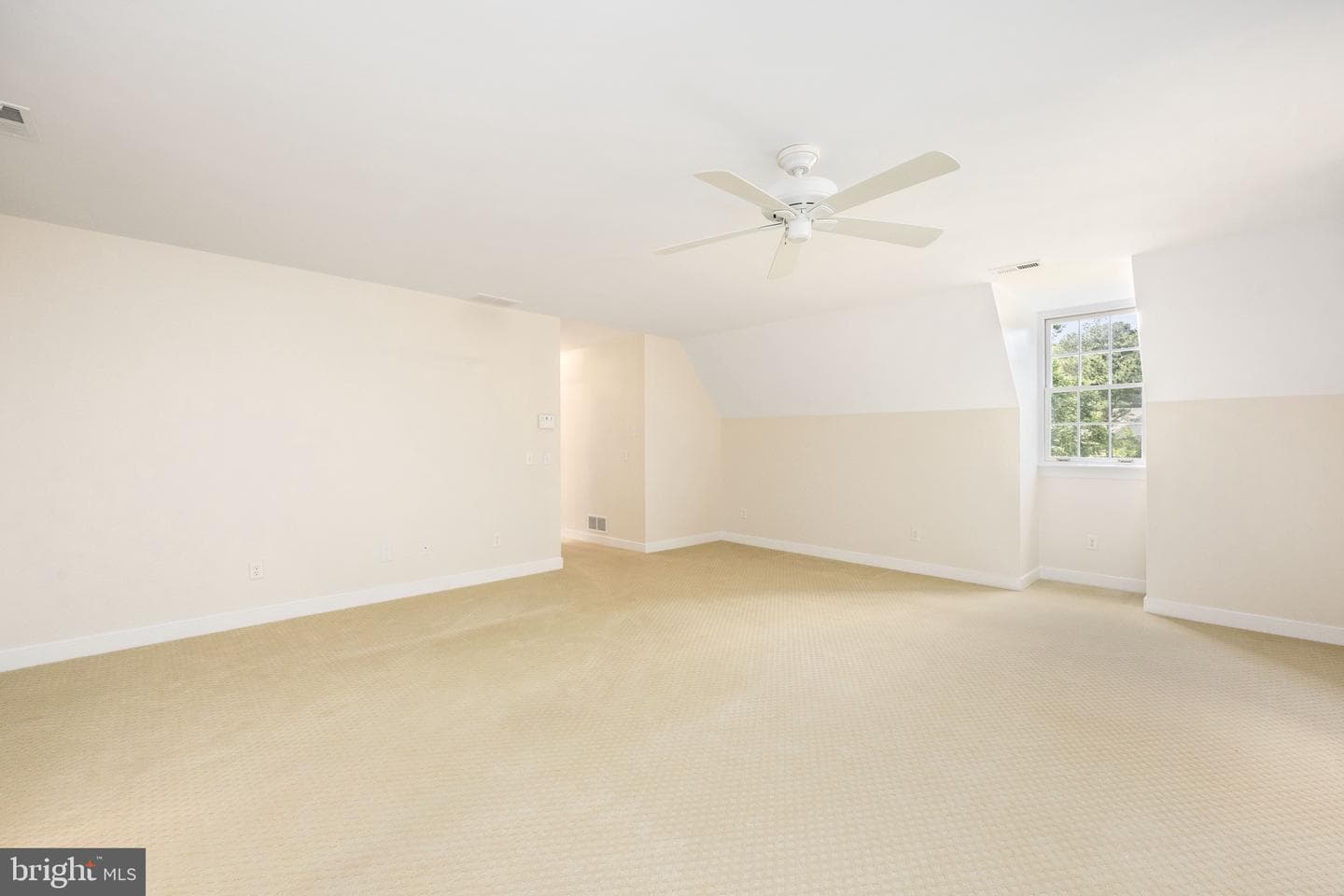 30611 Foxchase Drive photo 43