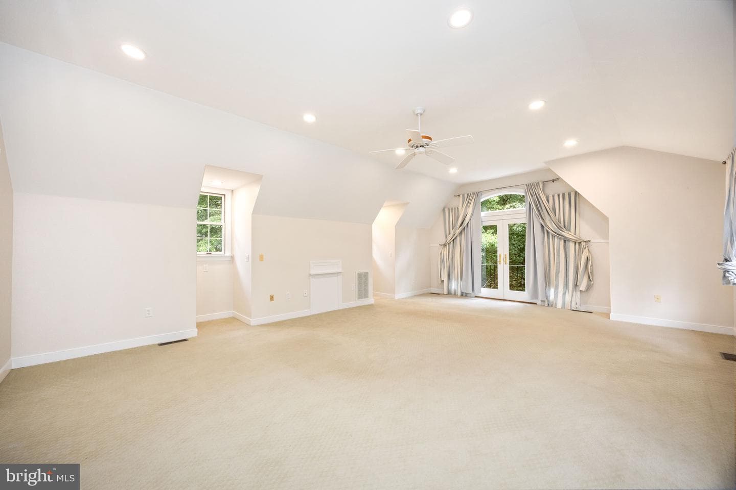 30611 Foxchase Drive photo 50
