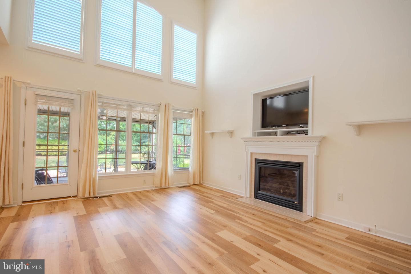 27580 Derby Drive photo 10