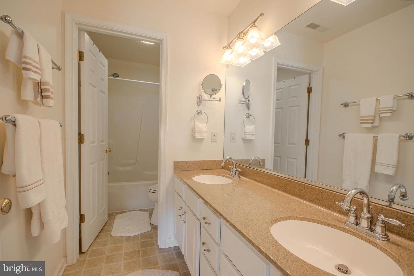 27580 Derby Drive photo 35