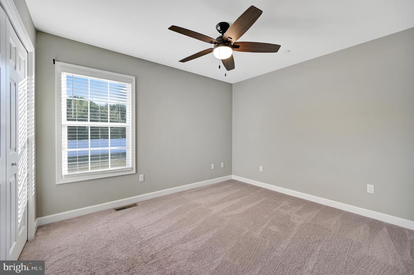 4744 Piper Lane photo 16