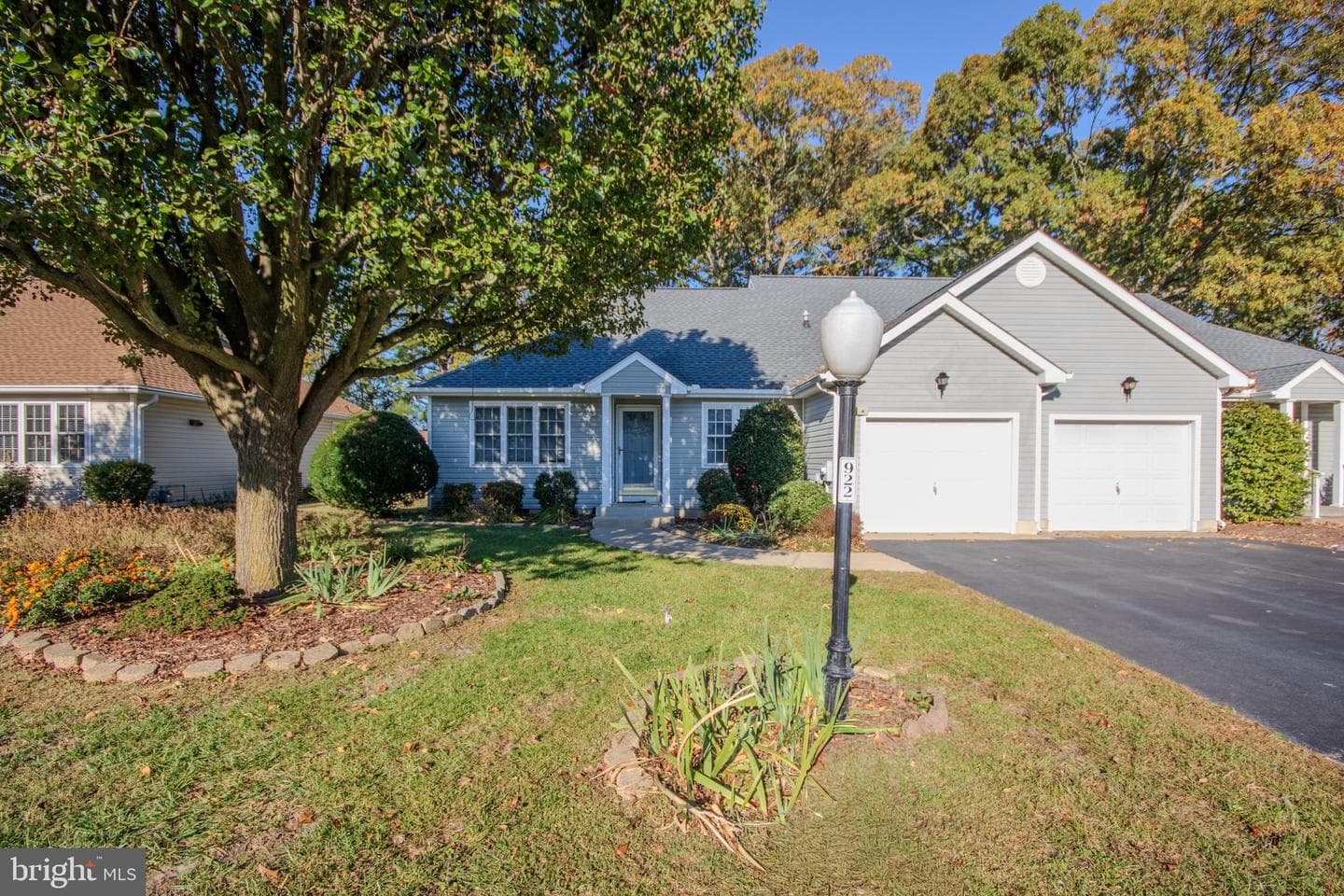 922 W Schumaker Manor Drive photo 4