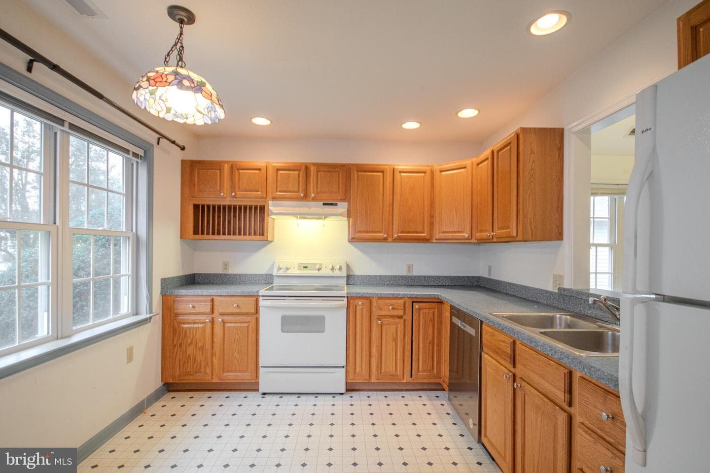922 W Schumaker Manor Drive photo 5