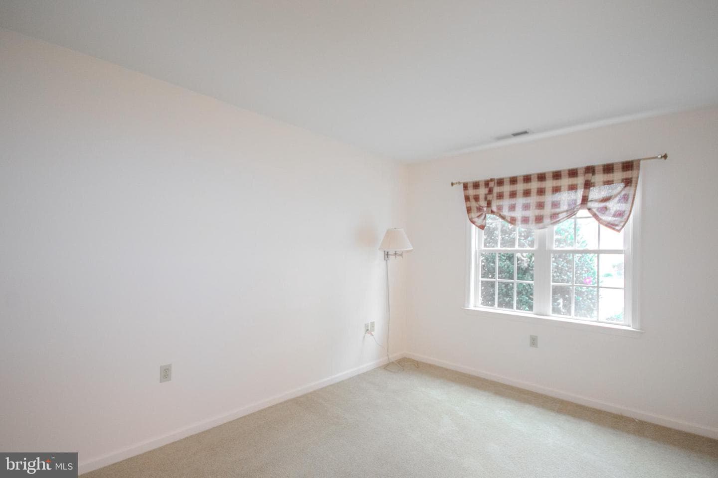 922 W Schumaker Manor Drive photo 8