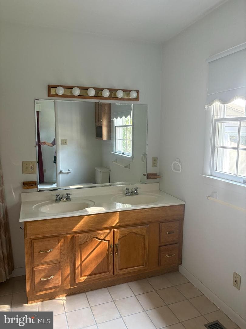 207 Thrasher Way photo 29