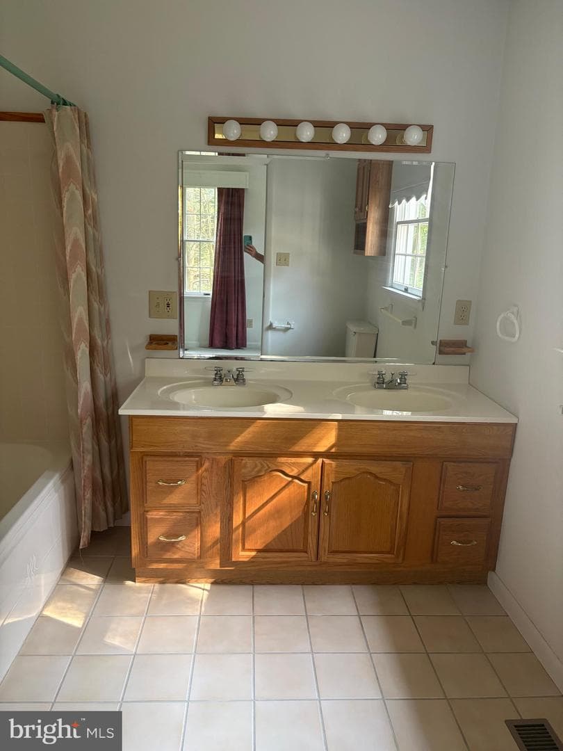 207 Thrasher Way photo 33