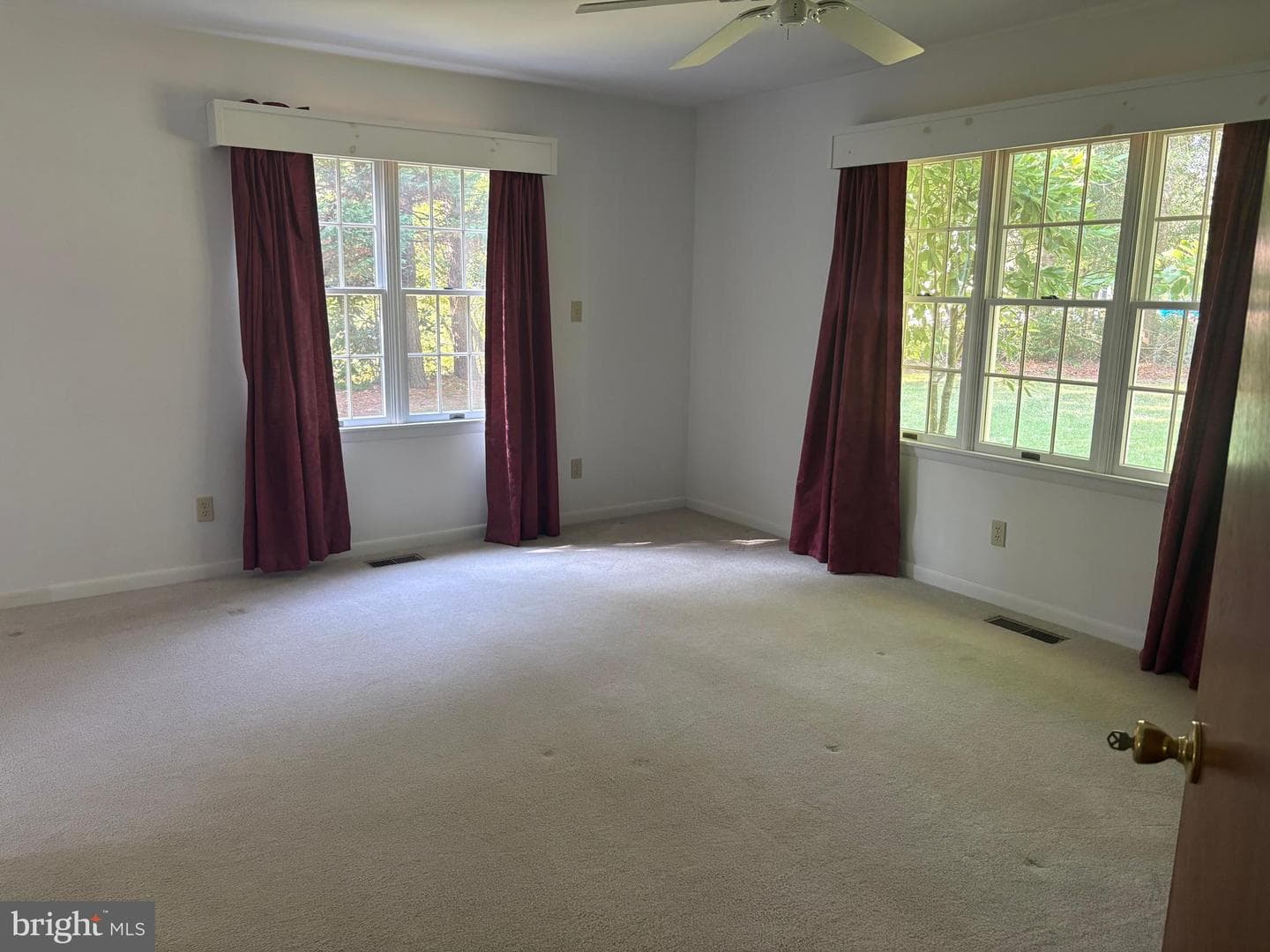207 Thrasher Way photo 38