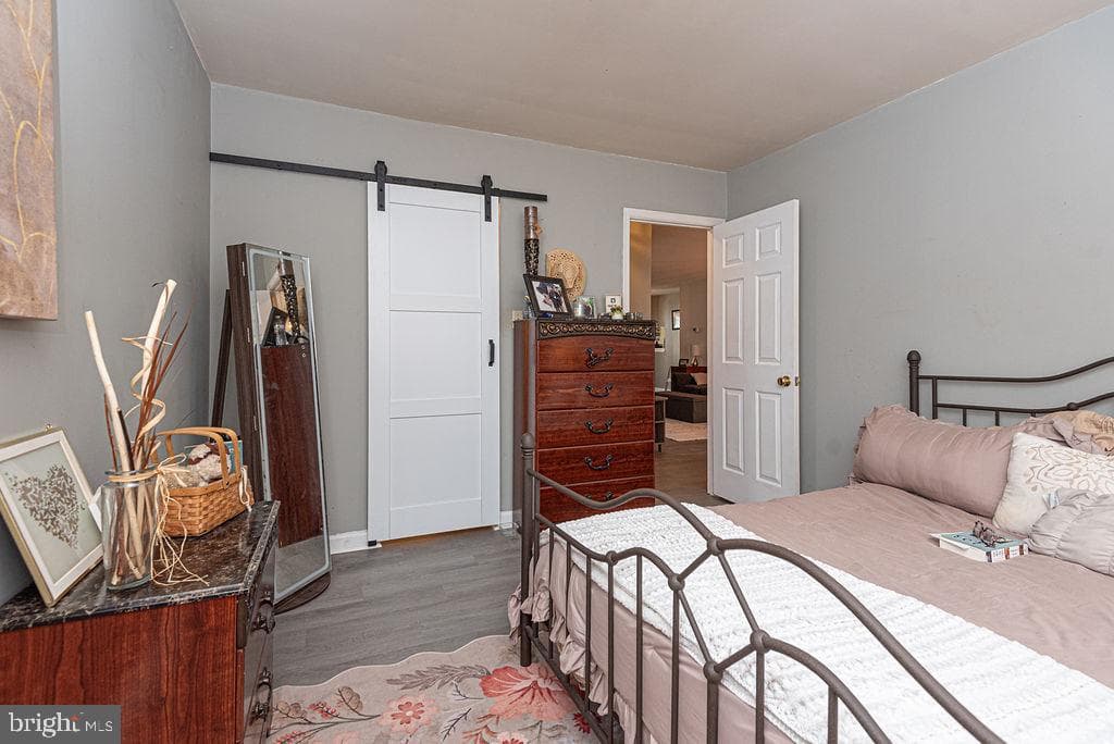 506 Edgewater Drive photo 23