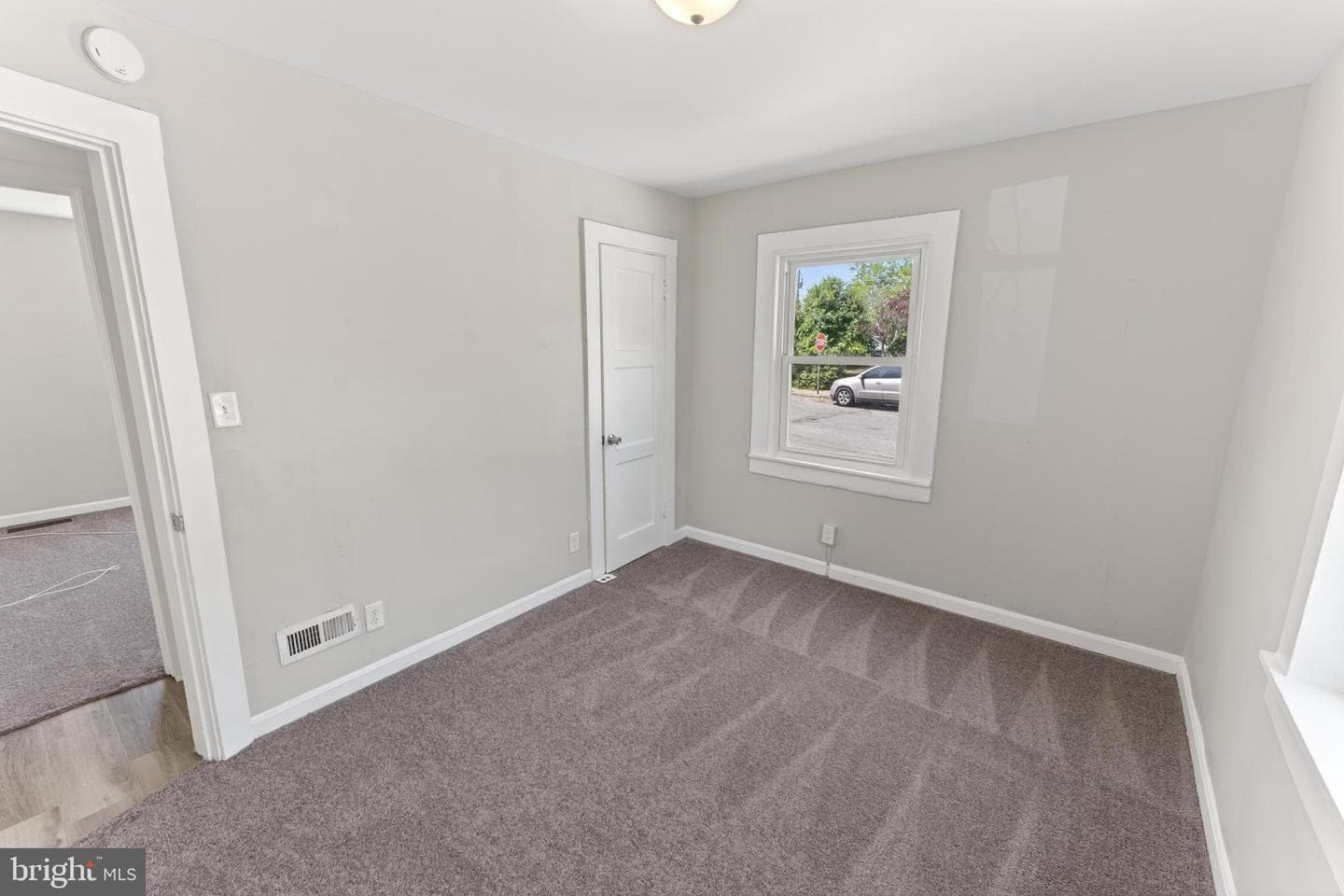 201 Carrollton Avenue photo 18