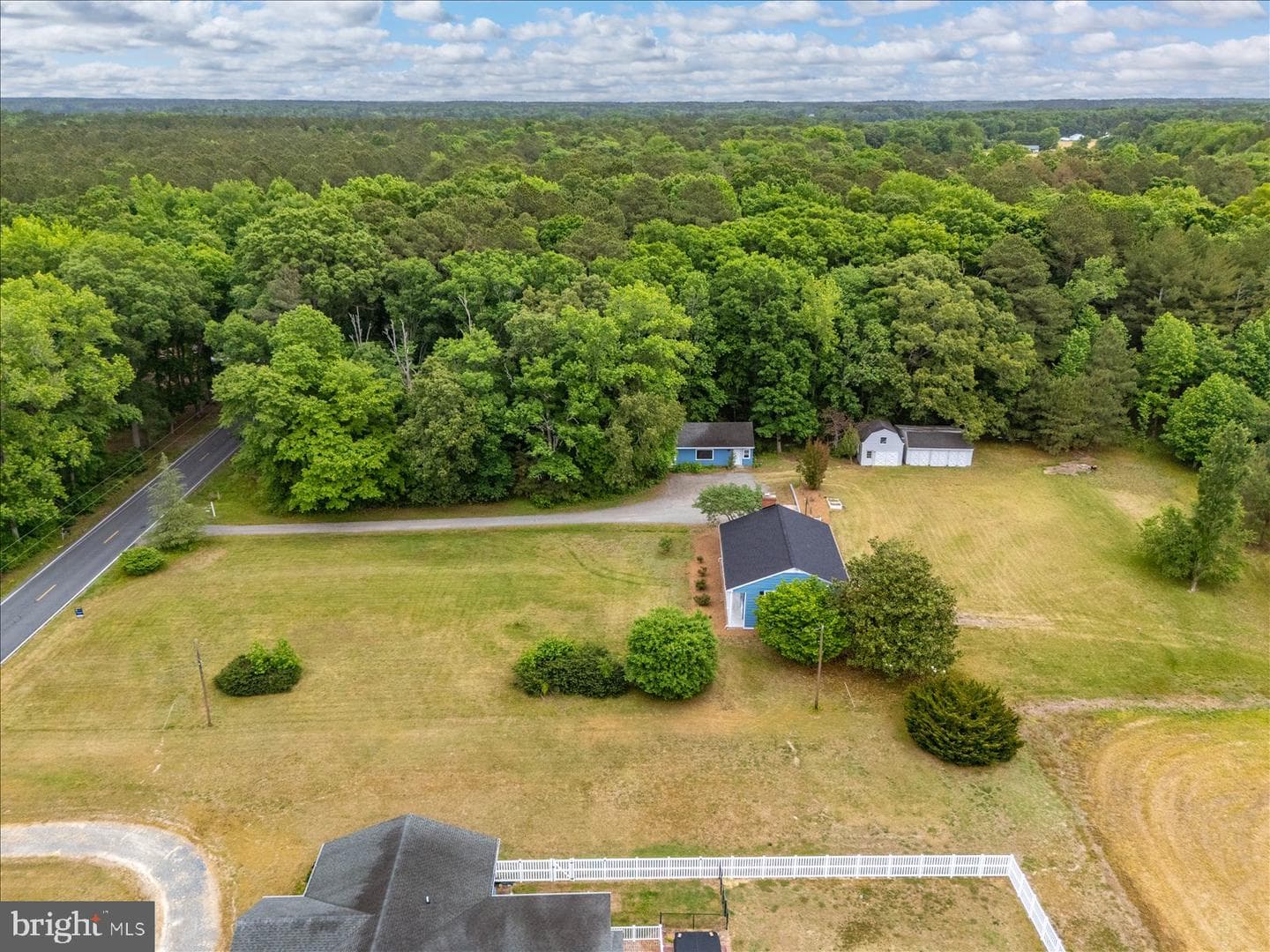 31655 Morris Leonard Road photo 68