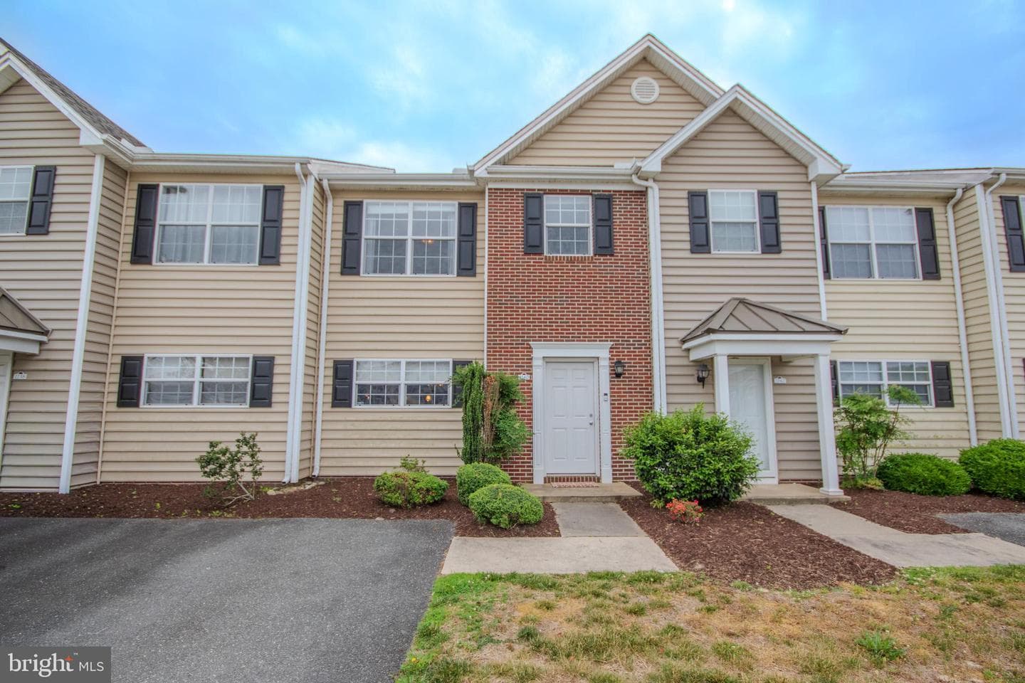 1140 Fairview Lane #1140, Salisbury