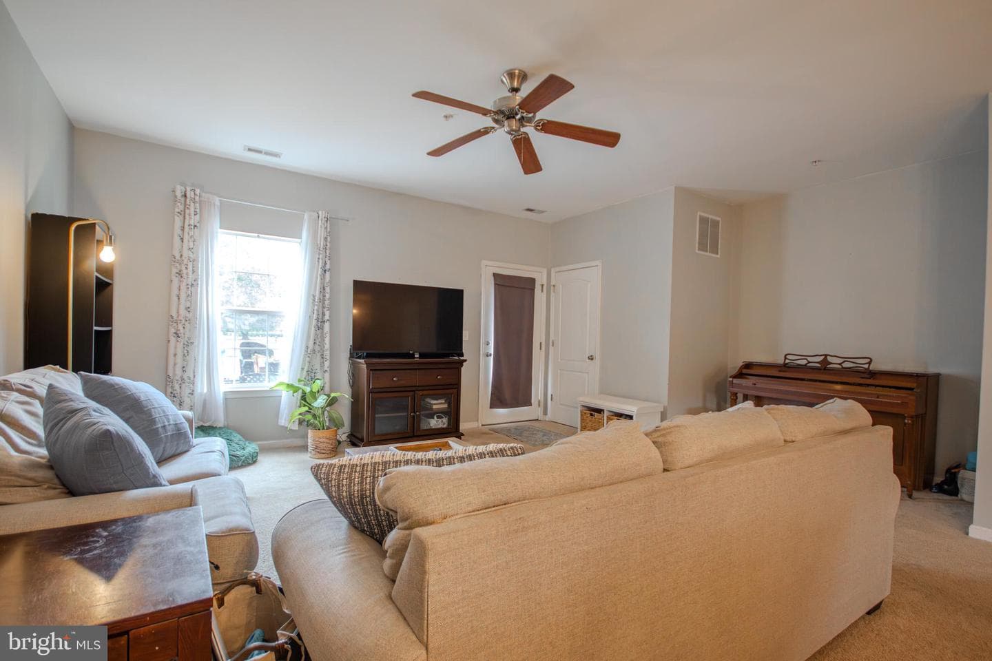 1140 Fairview Lane #1140 photo 11