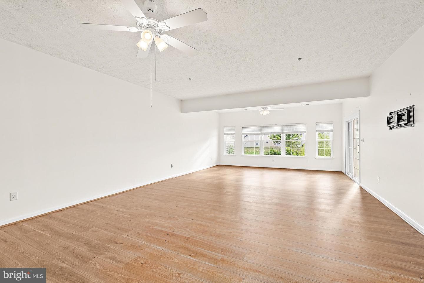 9540 Wedge Way photo 10