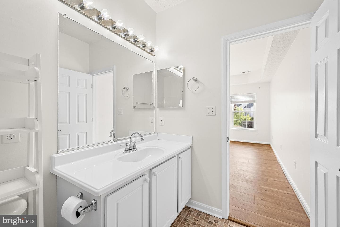 9540 Wedge Way photo 23