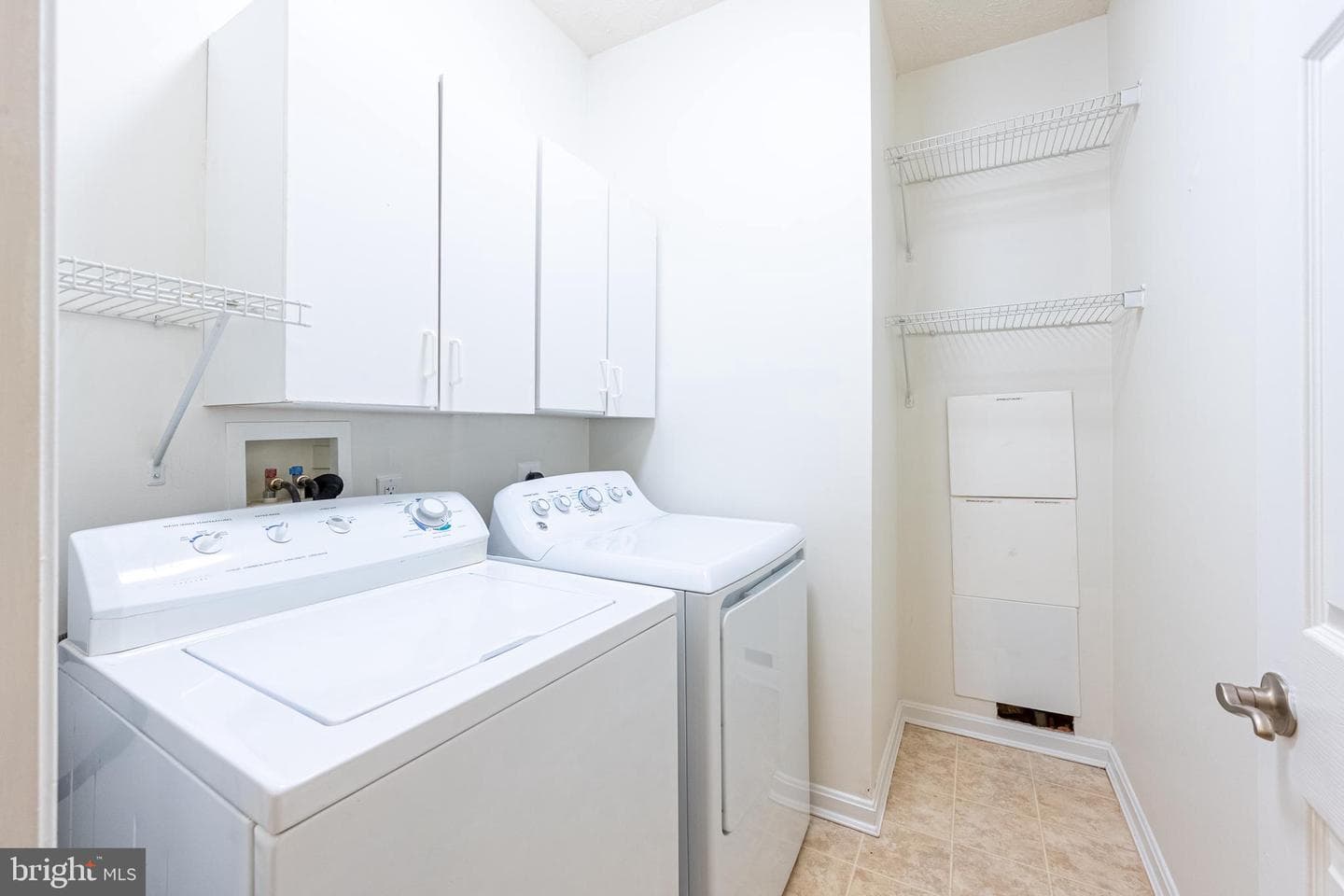 9540 Wedge Way photo 34