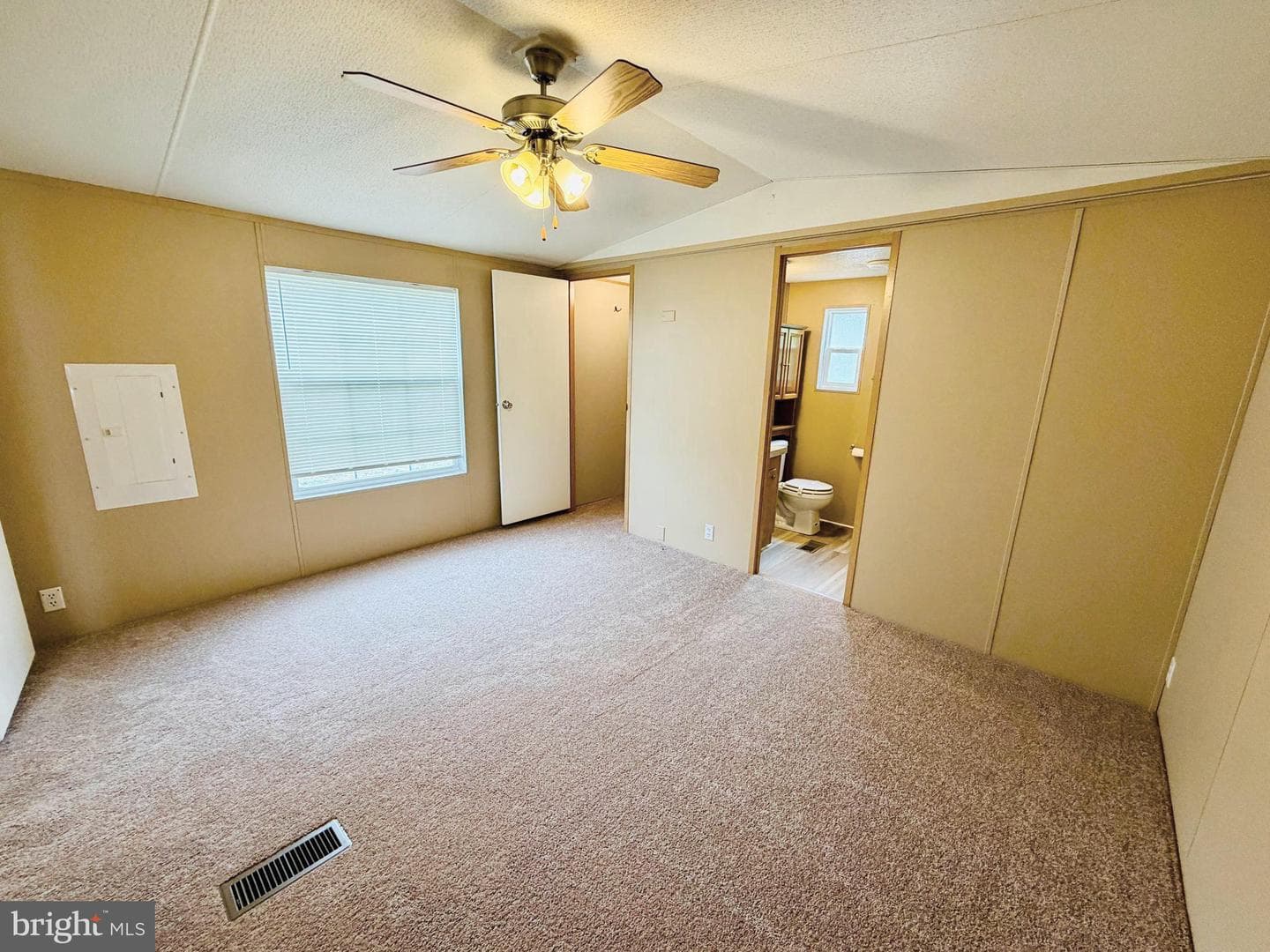 216 Sand Castle Boulevard photo 14