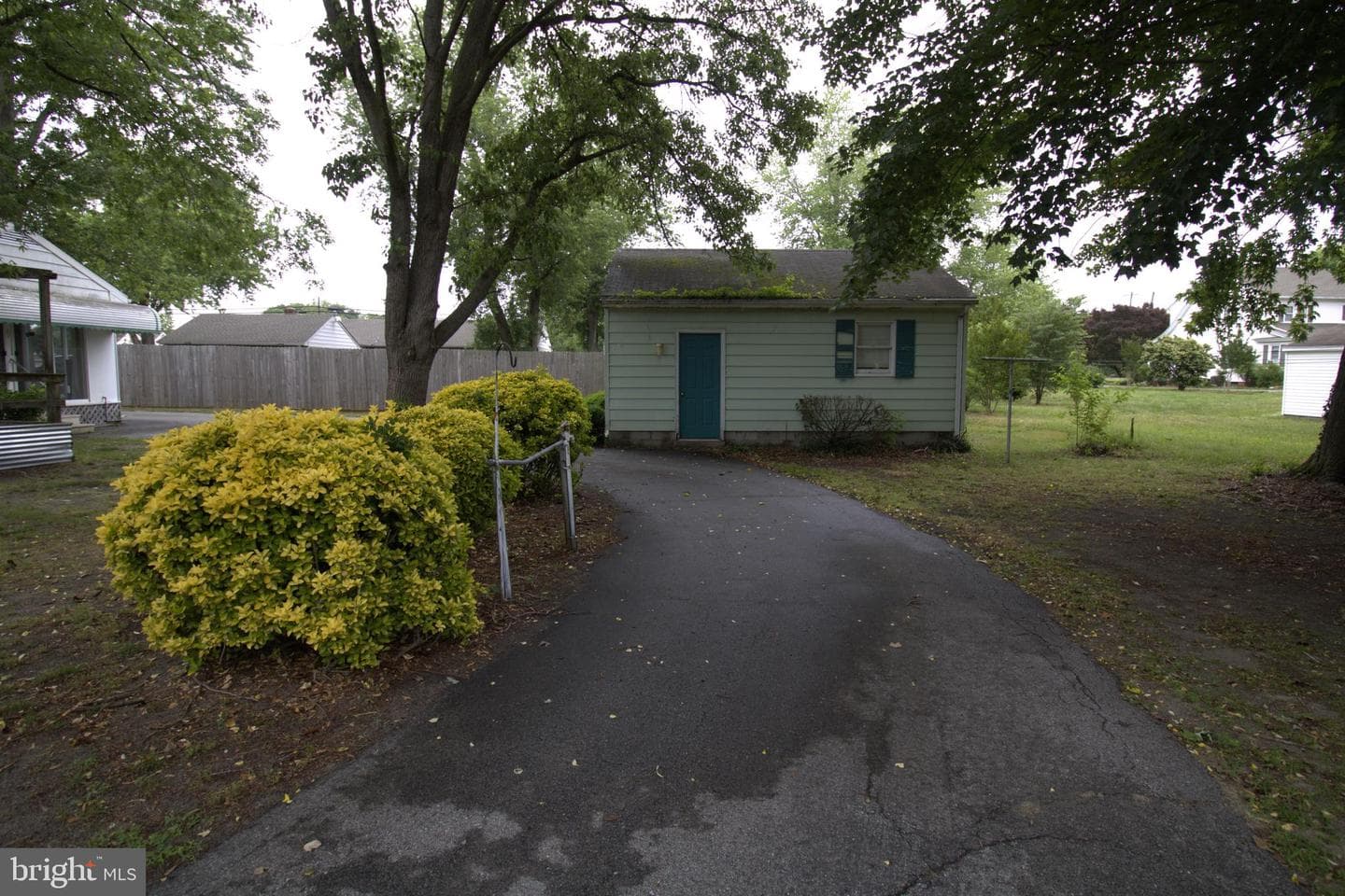 301 Glendale Drive photo 20