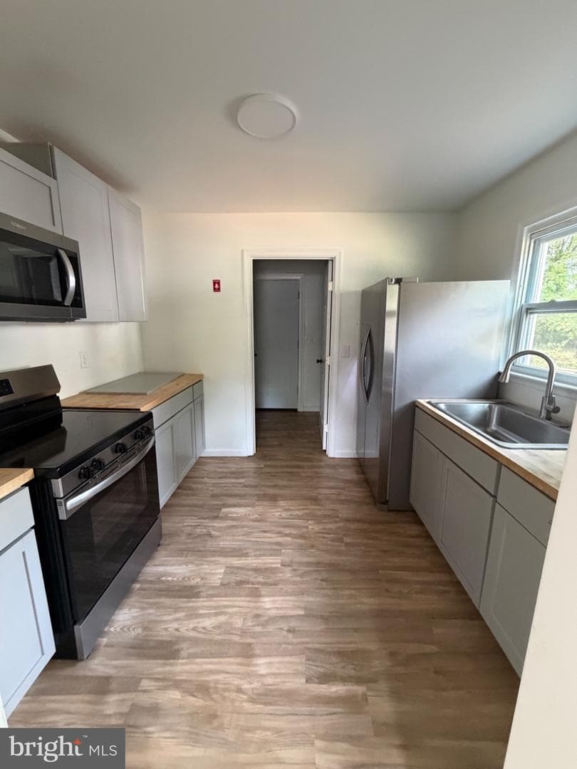 805 Mohawk Avenue photo 3