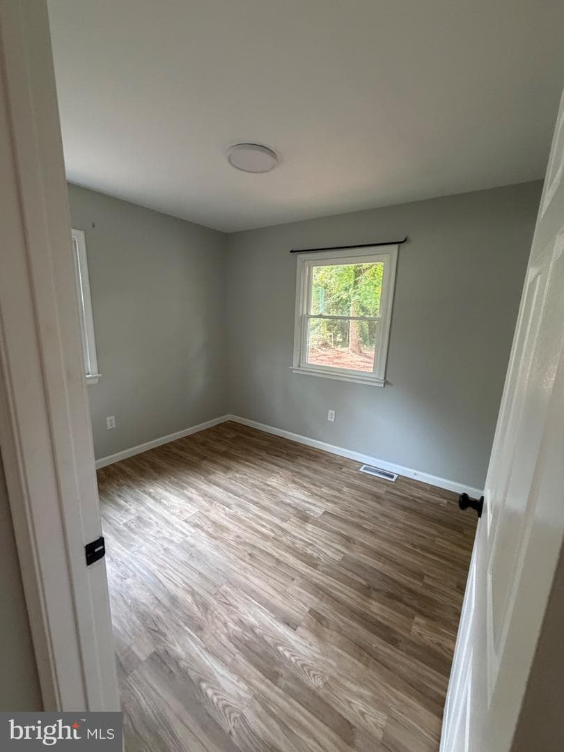 805 Mohawk Avenue photo 9