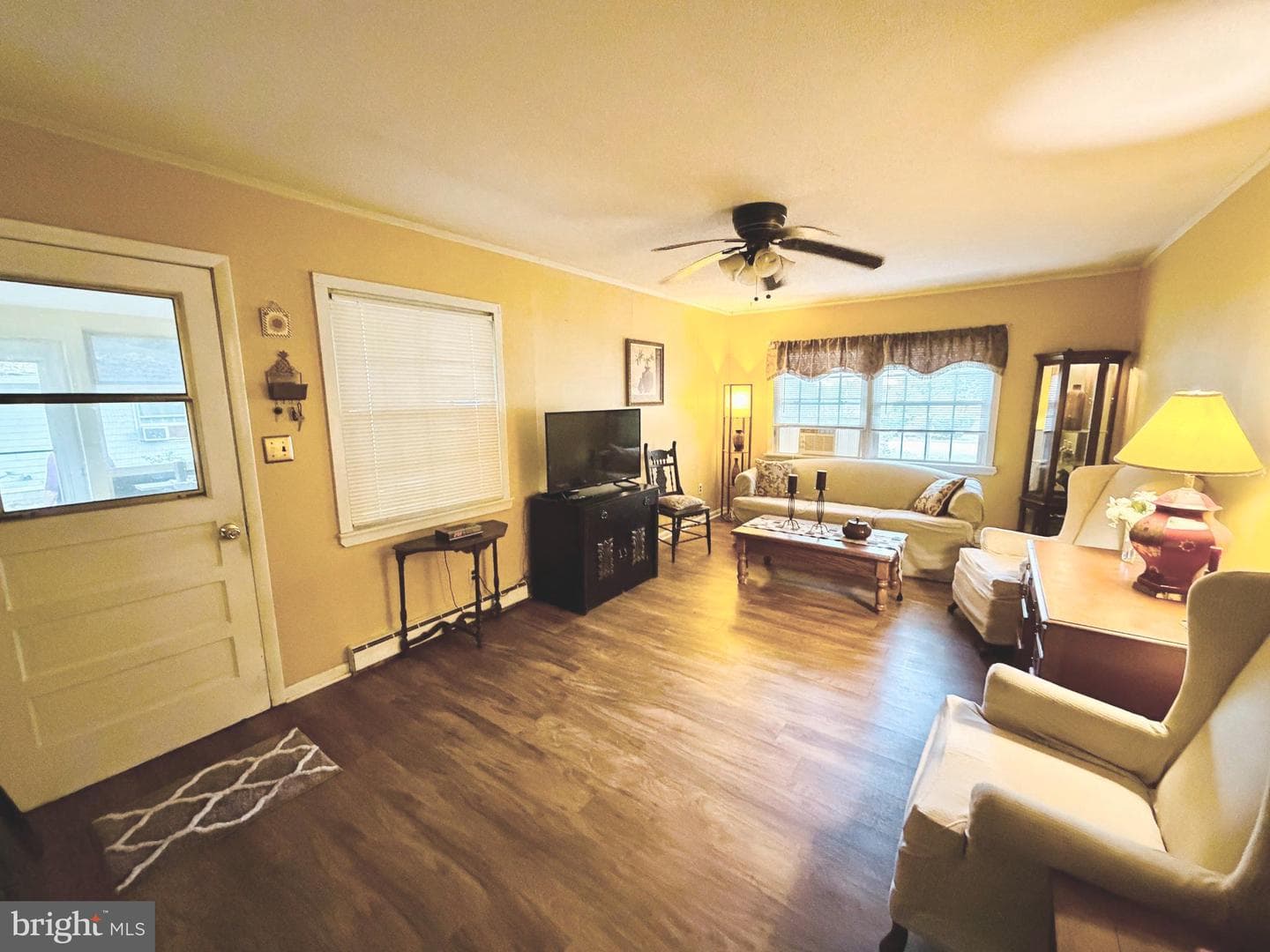 6858 Lois Avenue photo 49