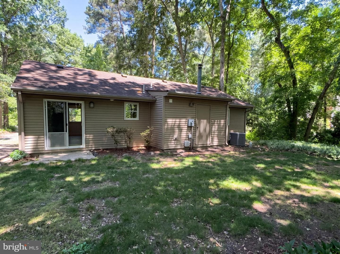 7307 E Ranier Drive photo 5
