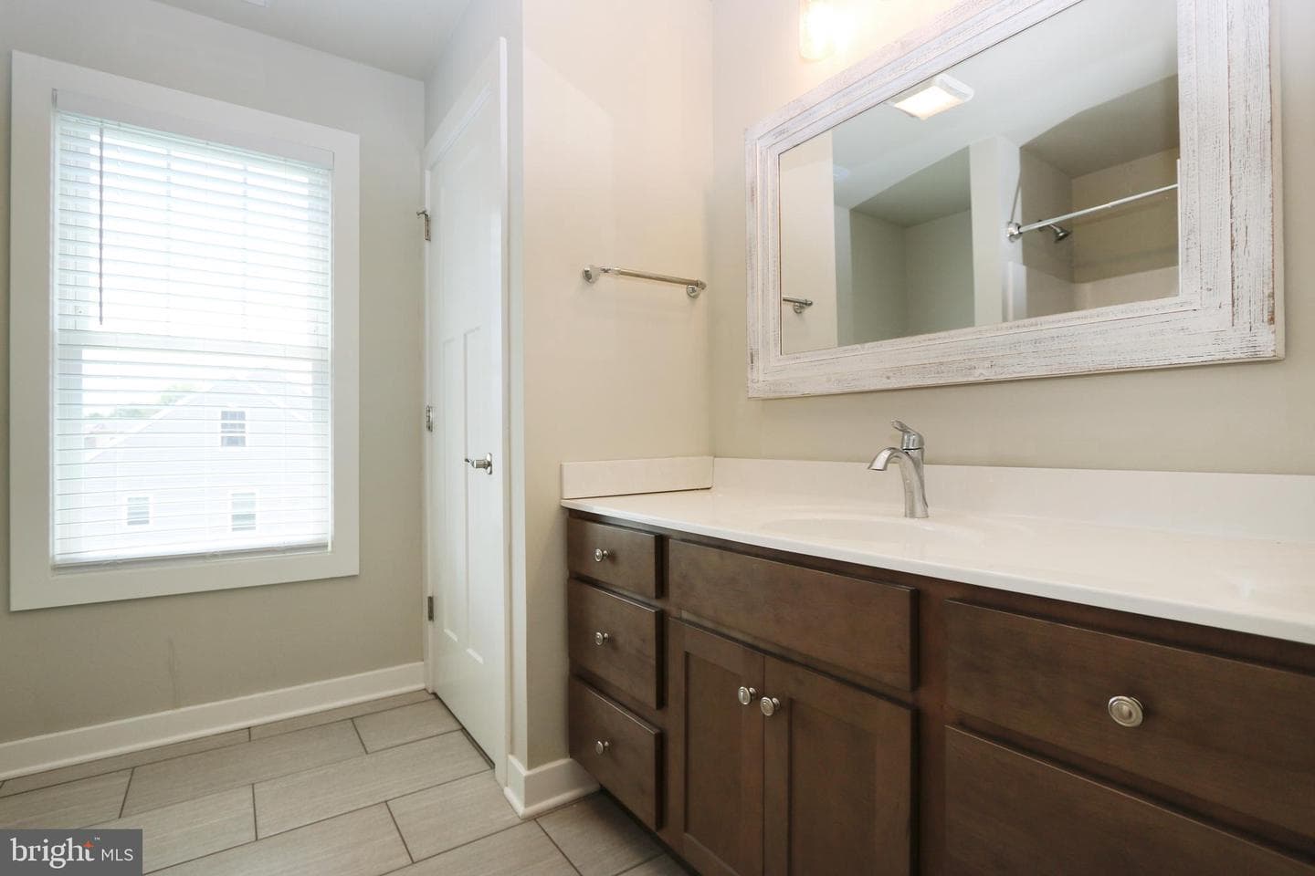 27243 Equestrian Drive photo 28