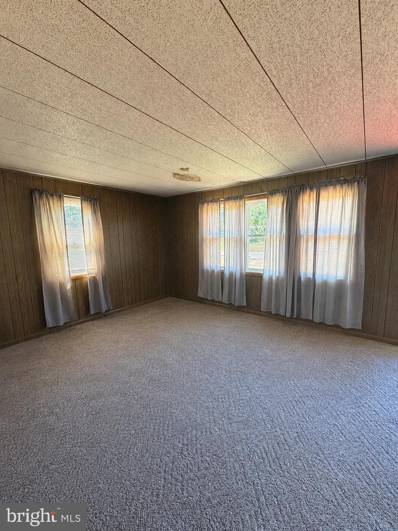 6953 Grenada Drive photo 4