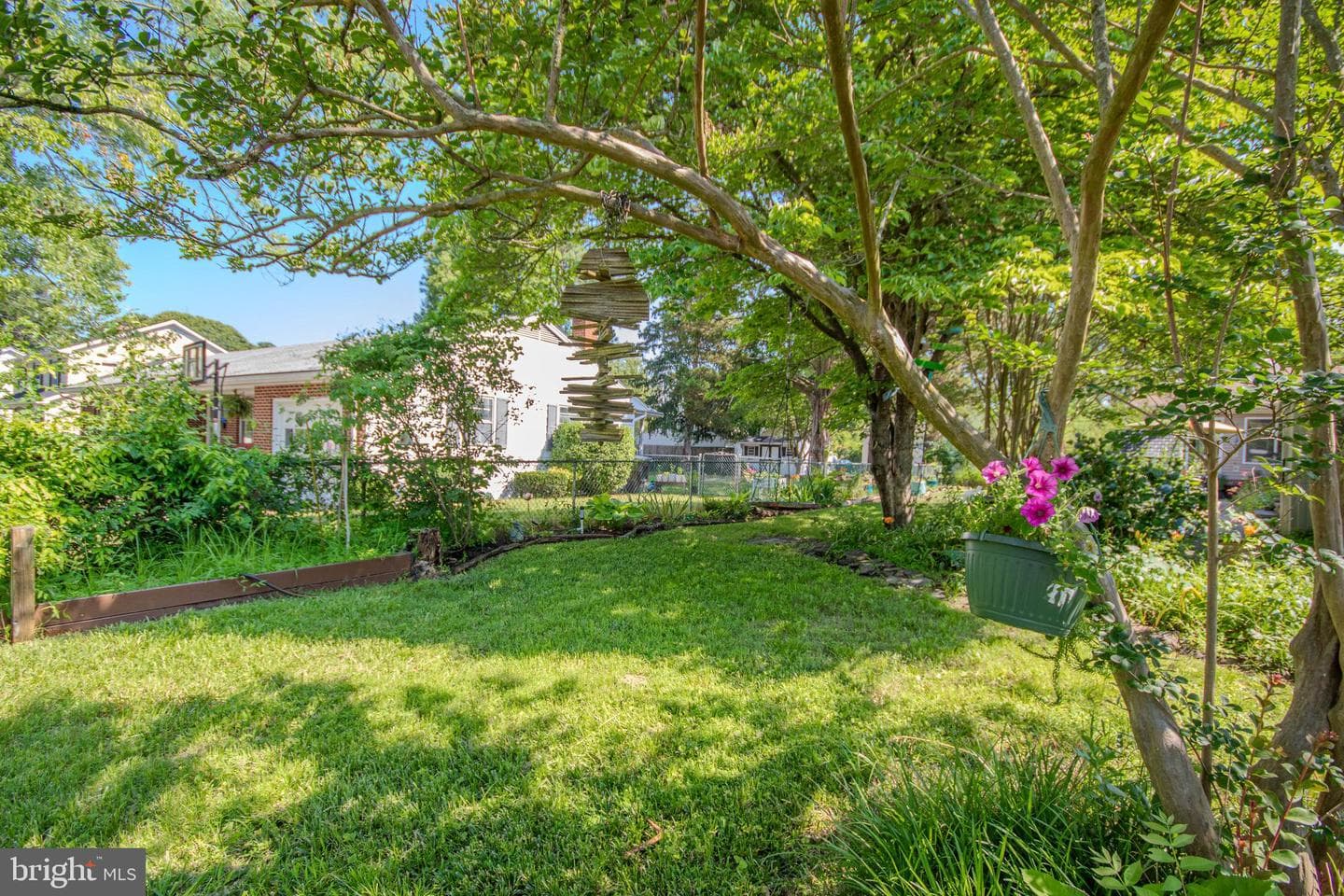816 Riverside Drive photo 41
